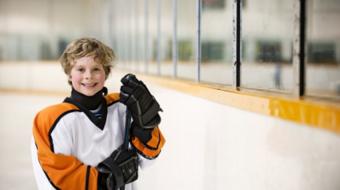 Dr. Jeffrey Norden, DDS, discusses different mouth guards in hockey.