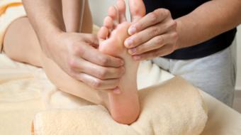 Gordon Bohlmann, BSc (PT), CGIMS, OMT, BSc HMS, Physiotherapist, discusses physiotherapy for plantar fasciitis.