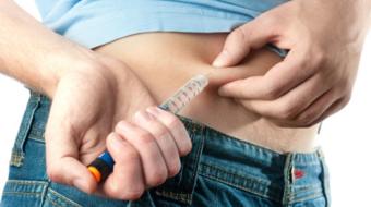 insulin diabetes injecting stomache