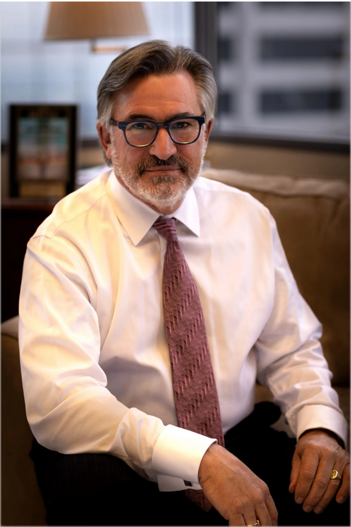 Dr. Thomas Sweeney, Prosthodontic Dentistry, Seattle, WA Health